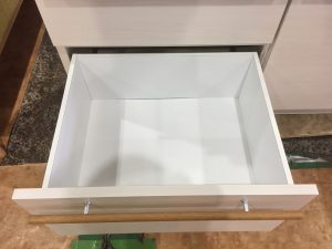 河口家具　3枚扉キッチンボード (9)